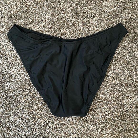J. Crew '90s high-leg bikini bottom - Picture 2 of 4